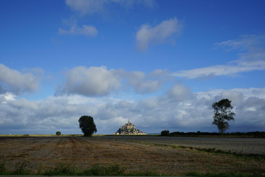 A L'Ombre Du Mont St Michel Hotel Huisnes-sur-Mer Exterior foto